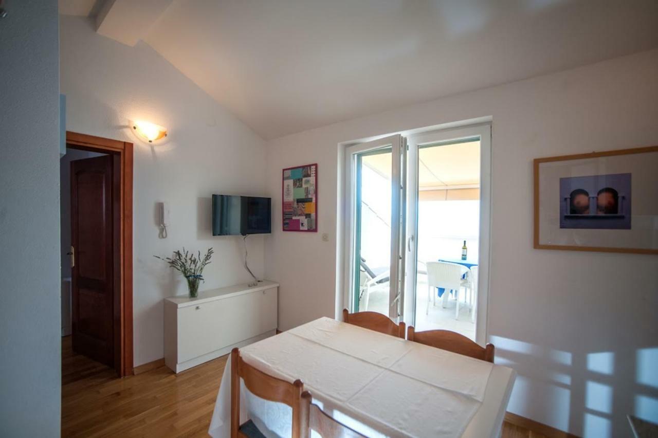 House Koloc Apartment Bol Bagian luar foto