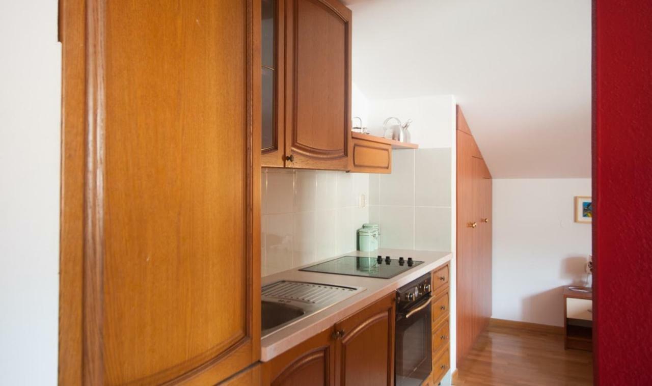 House Koloc Apartment Bol Bagian luar foto