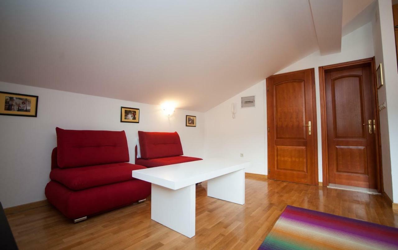 House Koloc Apartment Bol Bagian luar foto