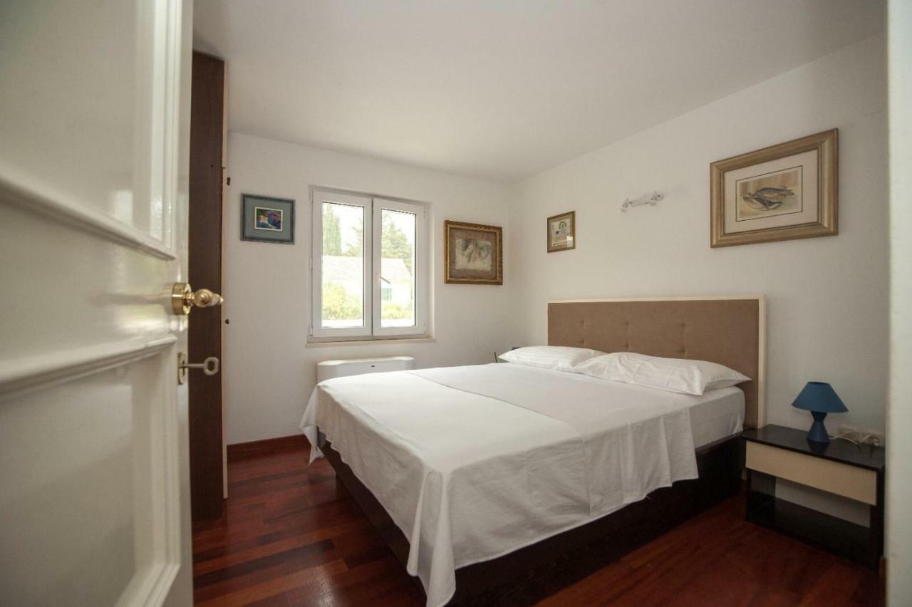 House Koloc Apartment Bol Bagian luar foto