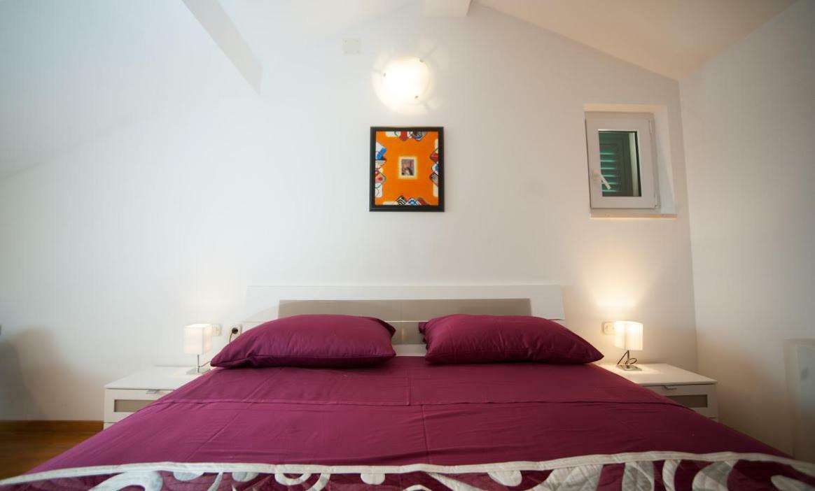 House Koloc Apartment Bol Bagian luar foto