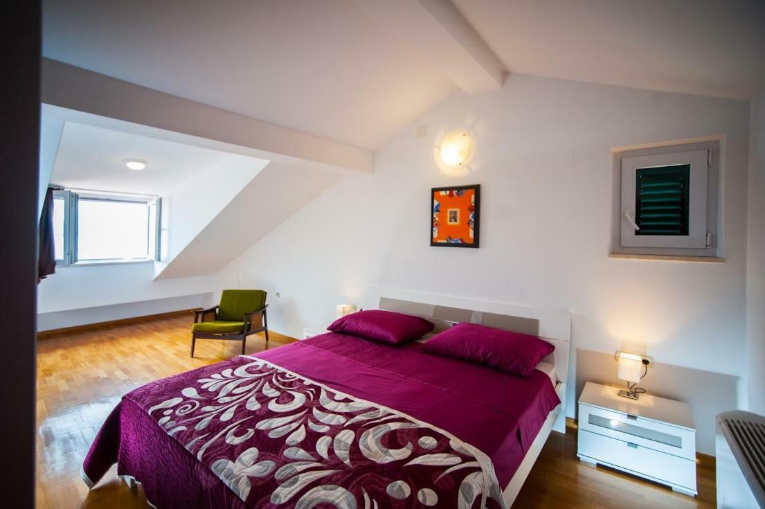 House Koloc Apartment Bol Bagian luar foto